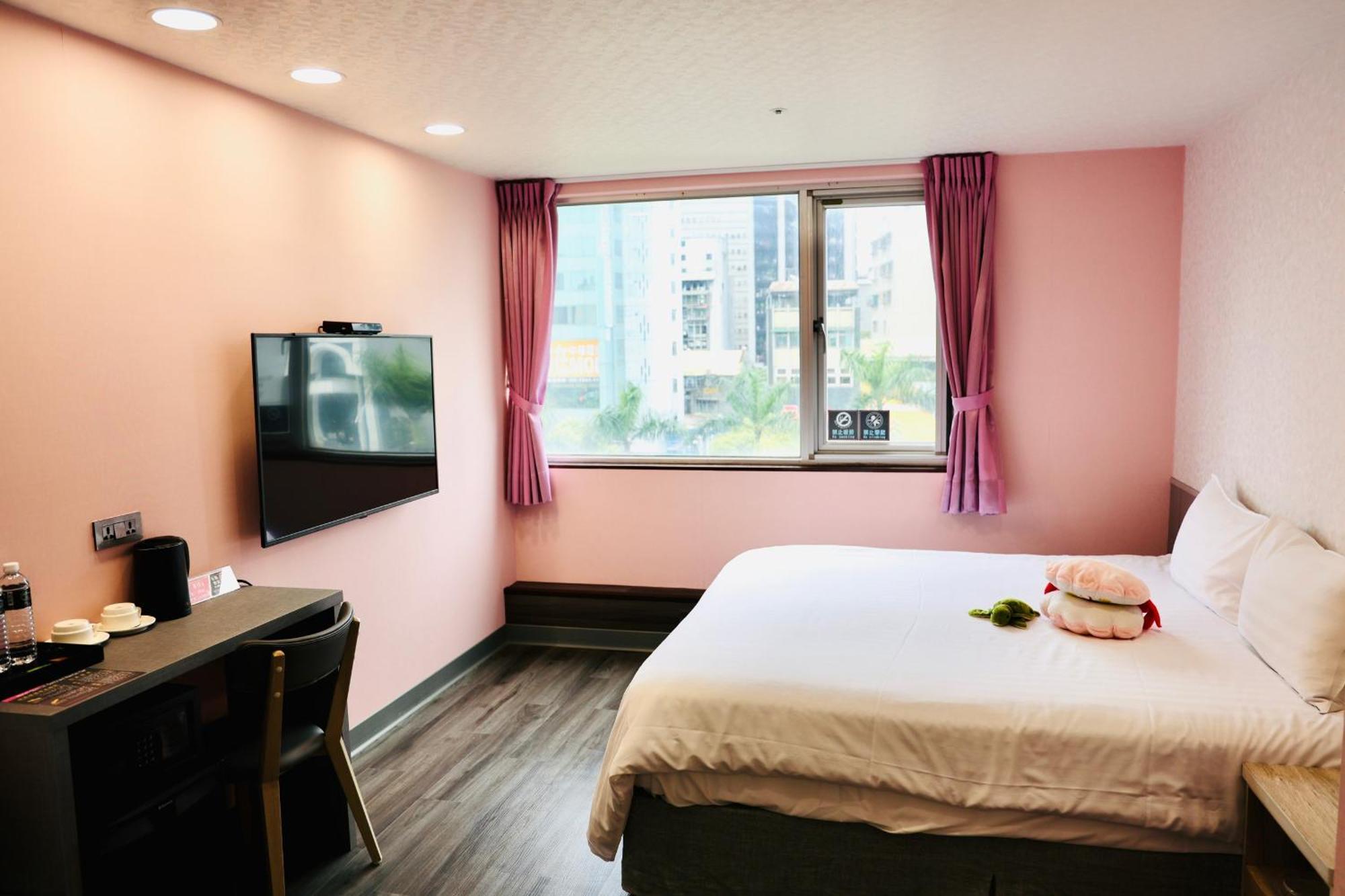 歐法行旅 O Fun Hotel Тайпей Екстериор снимка